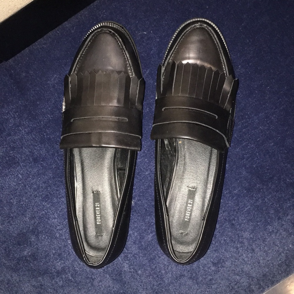 Forever21 black loafers size 7.5